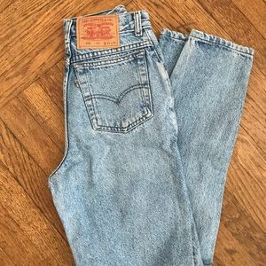 Levis 535 Vintage High Waisted Jeans 